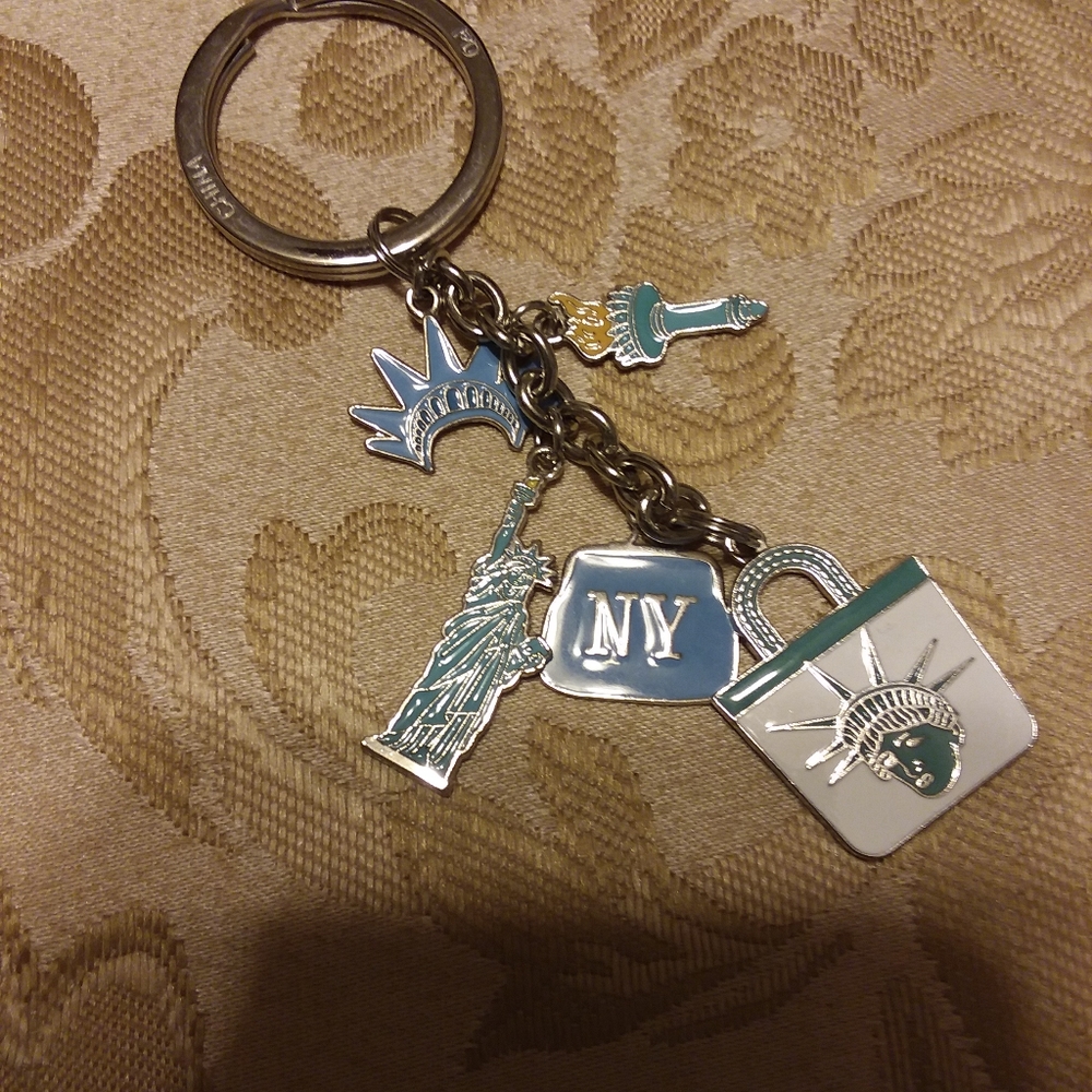 New York keychain